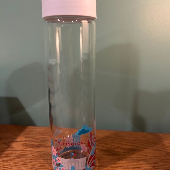 STARBUCKS WASHINGTON DC GLASS WATER BOTTLE BRAND NEW NEVER USED - Picture 1 of 5